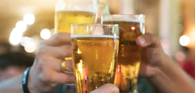 Europäer trinken sich in den Tod