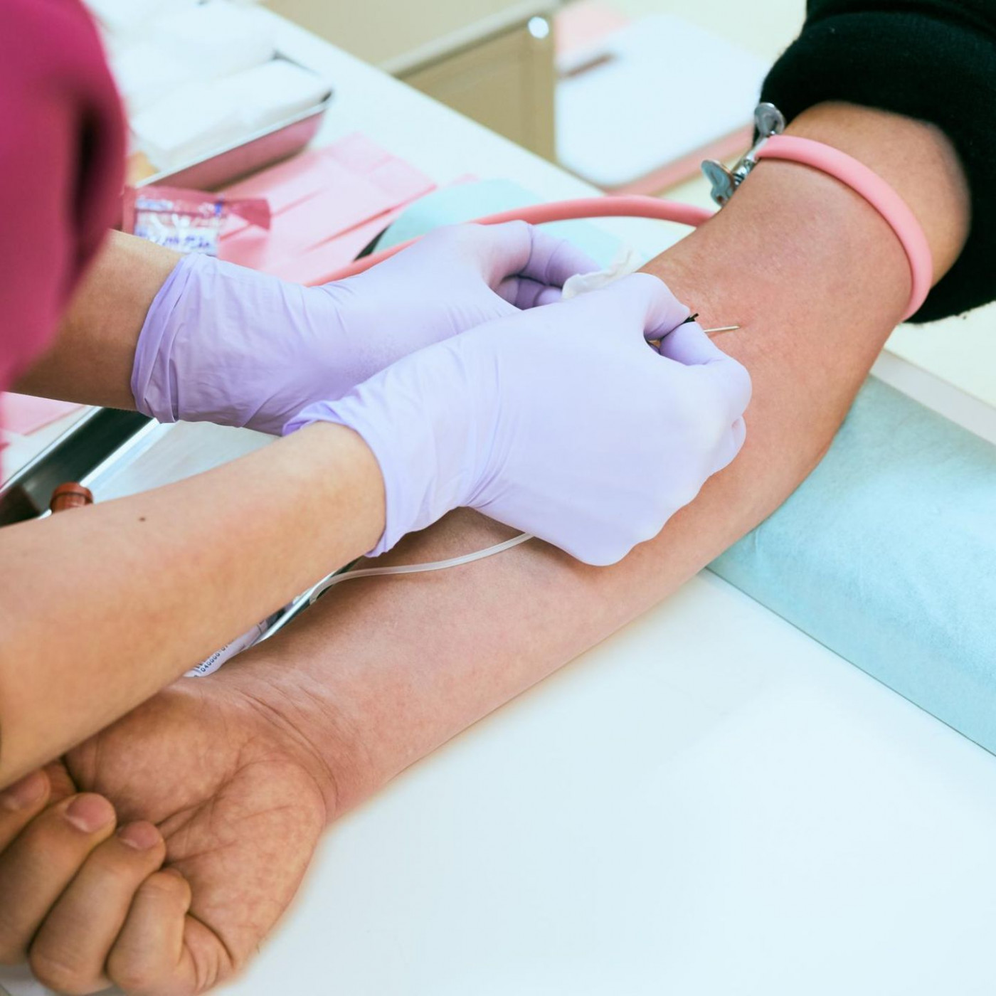Bluttest in der Drogerie: Warum DM Ihre Gesundheit checken will