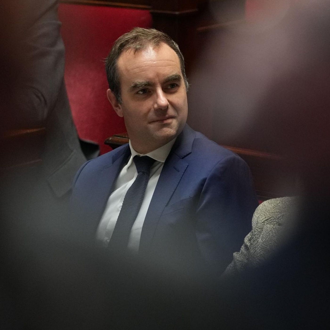 Sturz von Frankreichs Regierung vorerst abgewendet