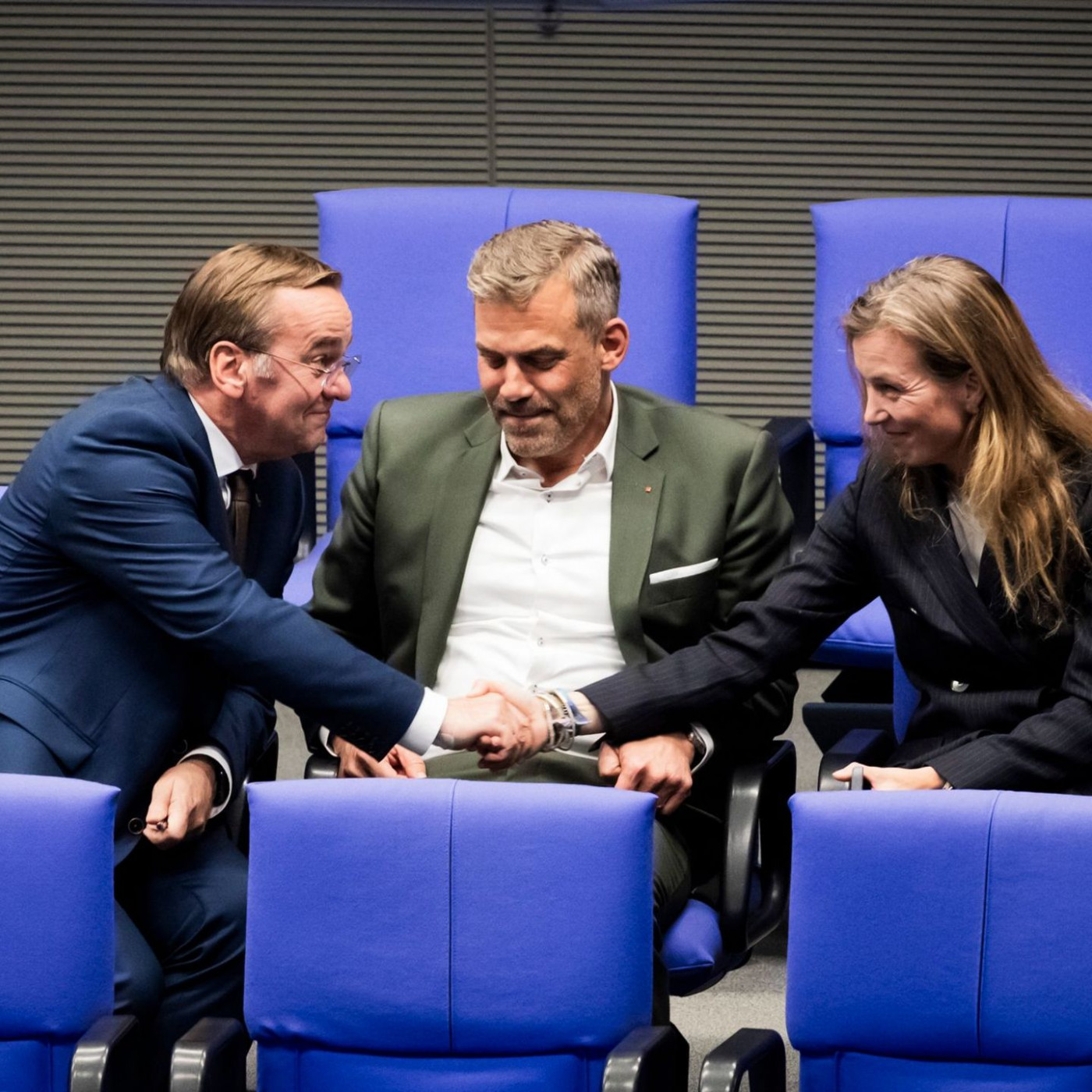 Wehrdienst: Möller und Pistorius geben sich gesprächsbereit