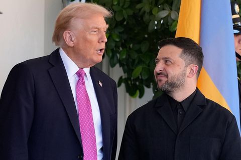 Selenskyj-Besuch beginnt mit einem Kompliment – von Donald Trump