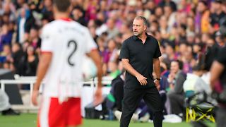 Barca protestiert und siegt, während Flick vom Platz fliegt
