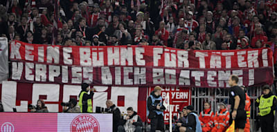 „Kein Platz für Charakterschweine“ – Bayern-Fans protestieren gegen Boateng-Rückkehr