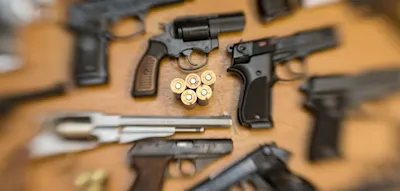 Neuer Höchststand bei Straftaten mit Schusswaffen in Hessen