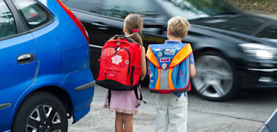„Elterntaxi ist das gefährlichste Verkehrsmedium, um ein Kind zur Schule zu bringen“