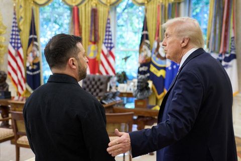 Insider berichtet: Trump-Selenskyj-Treffen war "Schrei-Duell"