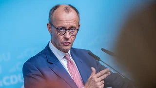 Kommunikationsexperte: Merz hat ein Glaubwürdigkeitsproblem