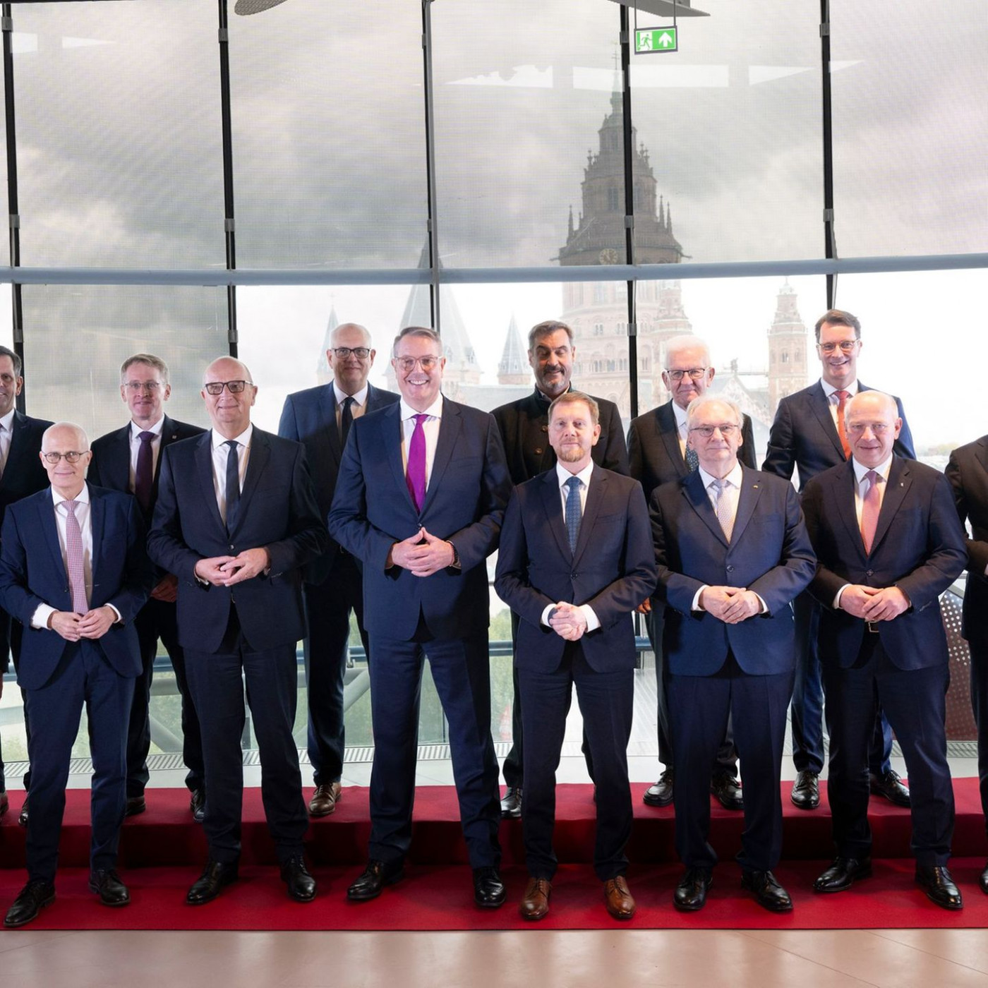 Länder fordern Lockerung des EU-weiten Verbrenner-Aus