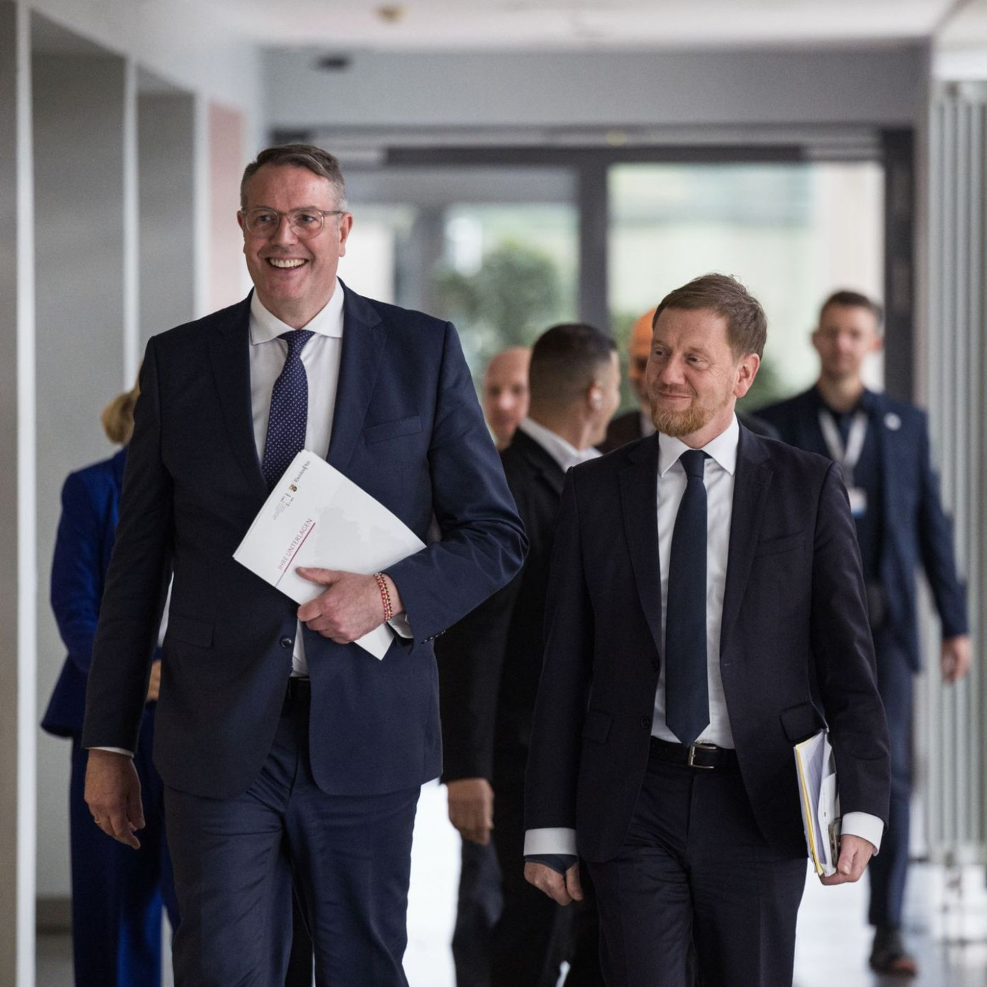 Länder gegen fixes Verbrenner-Aus und für Sozialstaatsreform