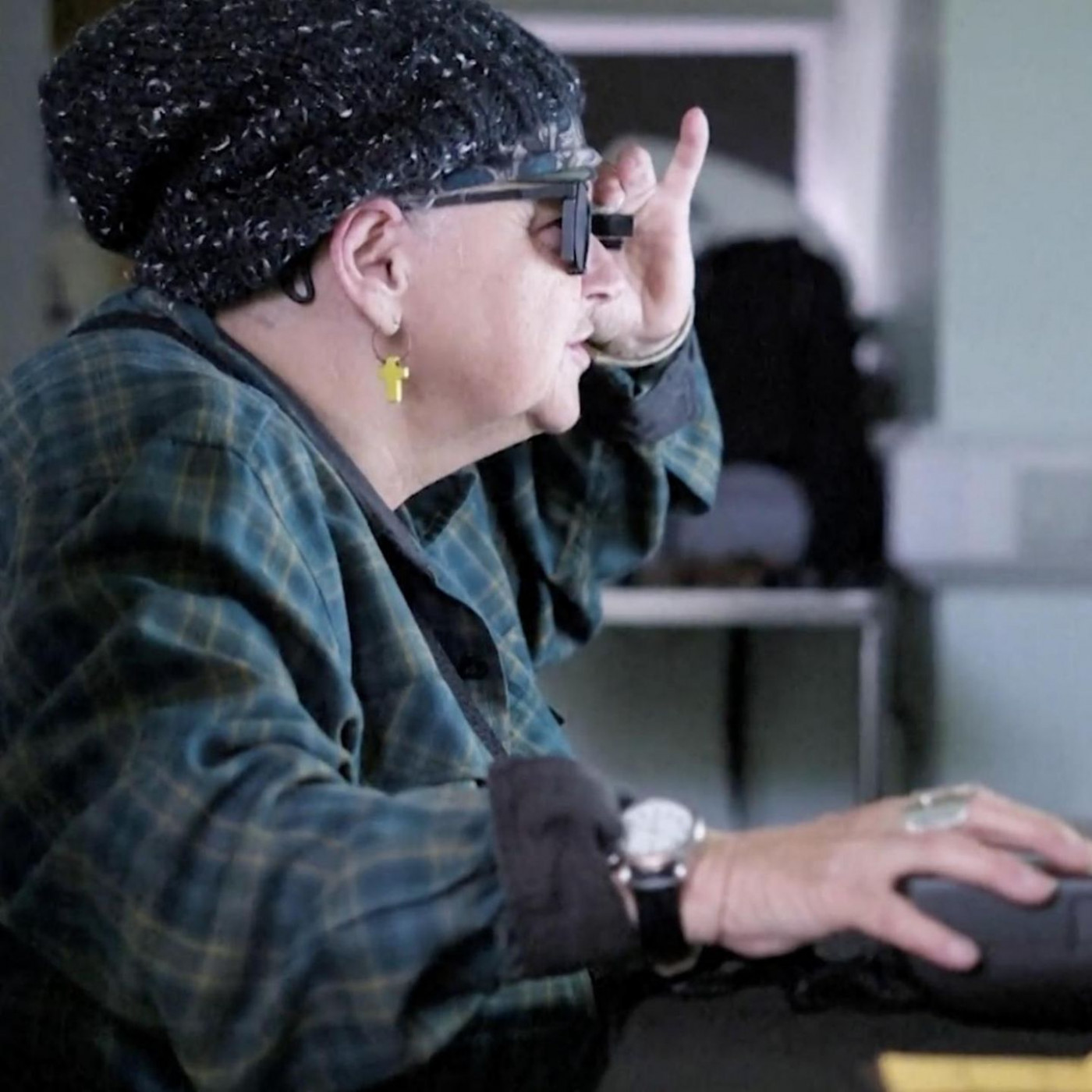 Durchbruch in Forschung: Chip im Auge lässt Erblindete wieder lesen