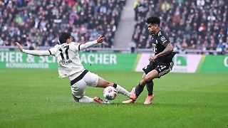 FC Bayern stürmt nach Roter Karte zu 33 Jahre altem Europarekord