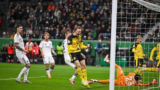 Fehlender VAR im DFB-Pokal macht Eintracht-Boss fassungslos