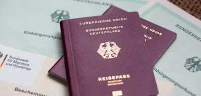 Unionspolitiker stellen die doppelte Staatsbürgerschaft in Frage