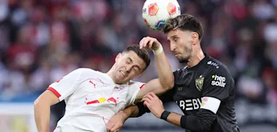 Leipzig führt durch Eigentor gegen Stuttgart, Gladbach schockt St. Pauli