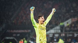 Borussias neuer Chef eiert bei drängender Frage rum