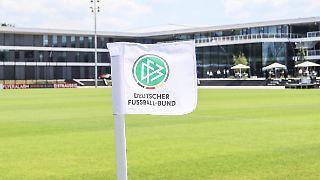 DFB streicht Schwarz-Rot-Gold aus neuem Logo