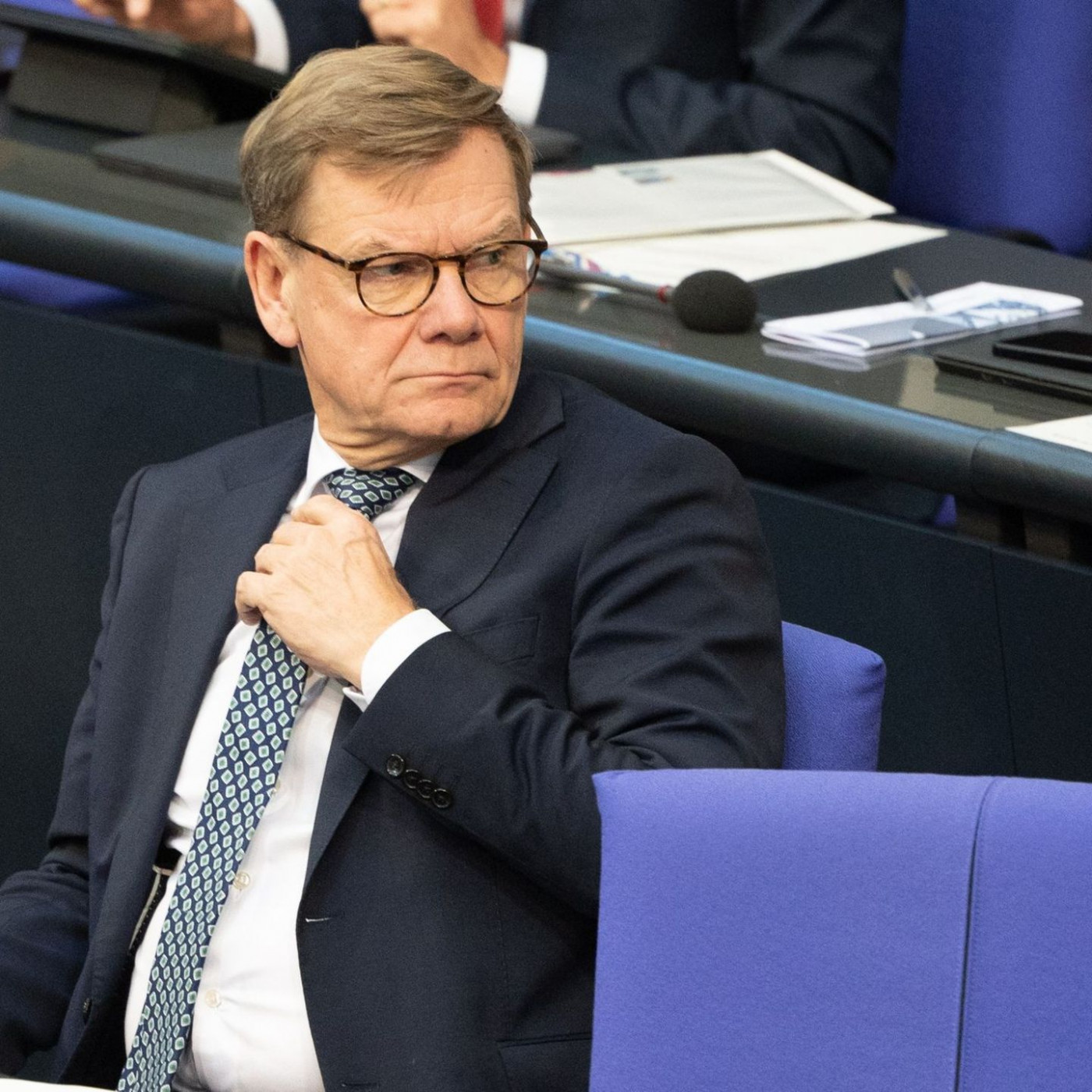 Nach Defekt: Wadephul reist per Linie zu Südamerika-Gipfel