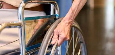 „Putzen ist keine Physiotherapie“ – Patientenschützer empört über Haushaltshilfe-Debatte