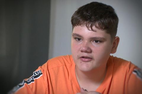 So blickt ein 15-jähriger Überlebender auf den Prozessauftakt in Magdeburg