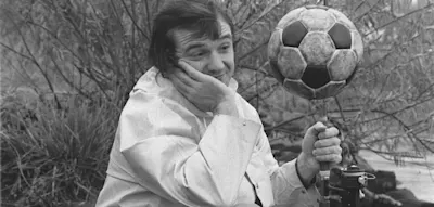 Für 30 Mark wohnte er unter der Tribüne von Rot-Weiss Essen – 80 Jahre „Ente“ Lippens