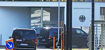 Deutsch-Pole soll Kopfgeld auf Merkel und Scholz ausgesetzt haben – SPD fordert Aufklärung