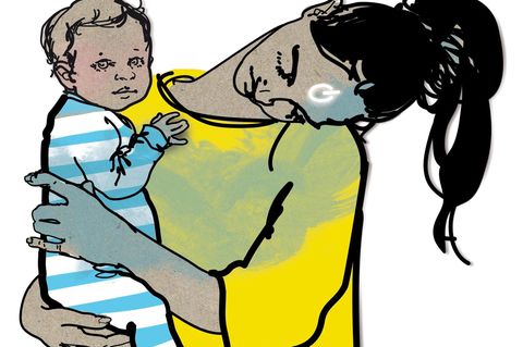 Eine junge Mutter wirkt teilnahmslos – doch es ist keine Depression