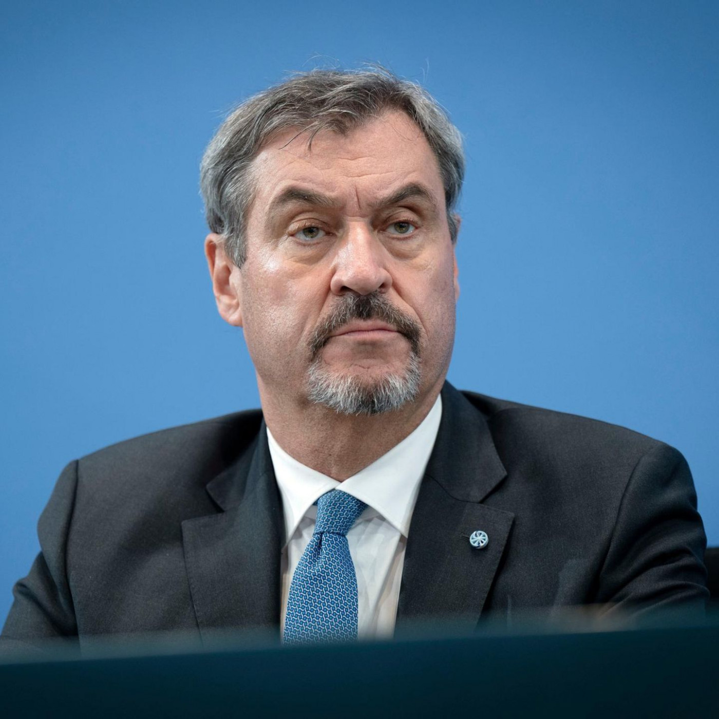 Söder geht auf Distanz zur Bundesregierung