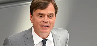 „Das wäre sofort eine andere Republik“ − AfD bietet Union Unterstützung bei Minderheitsregierung an