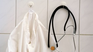 Nach Streeck-Aussage: Wie viel Behandlung ist im Alter sinnvoll?