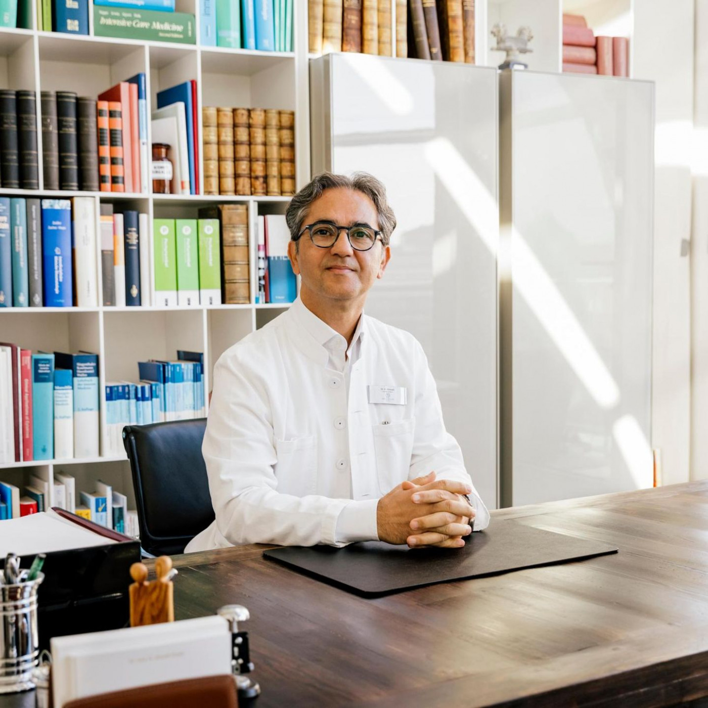 Bekommt man Rheuma ohne Medikamente in den Griff, Herr Ahmadi?