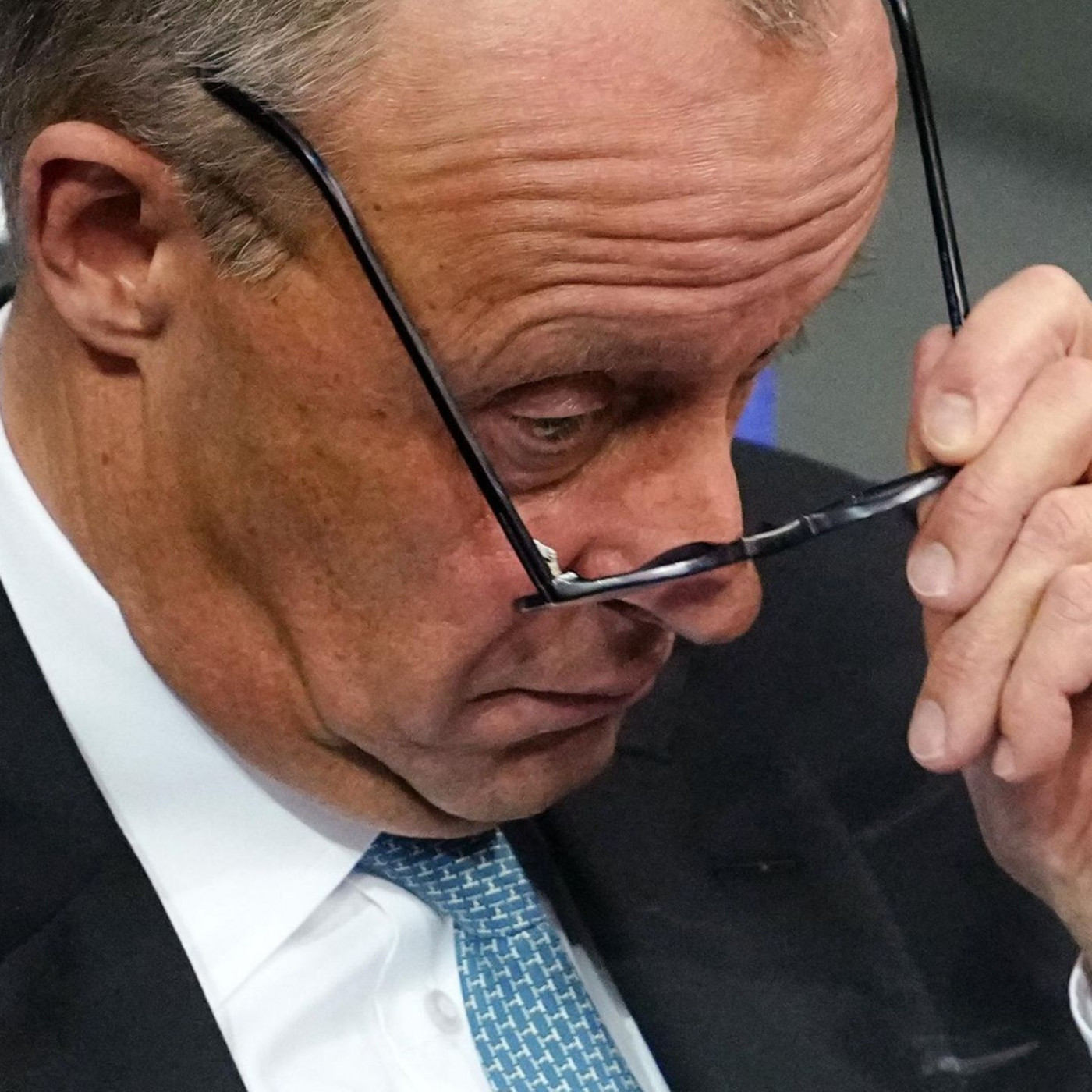 Merz spielt Merkel, Alice Weidel mimt Maggie Thatcher