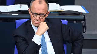 Generaldebatte im Bundestag: Merz bittet um Geduld bei Reformen