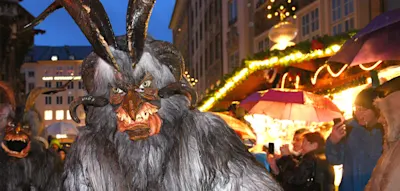 Zu Riesenstollen und wilden Typen – 24 Kurztrip-Tipps für die Vorweihnachtszeit