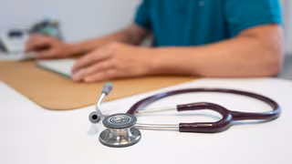 Streit um Milliarden-Sparpaket: Krankenkassen könnten vorsorglich Beiträge erhöhen