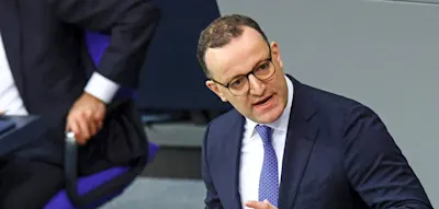 Spahn soll junge Abgeordnete im Rentenstreit unter Druck gesetzt haben – Union dementiert