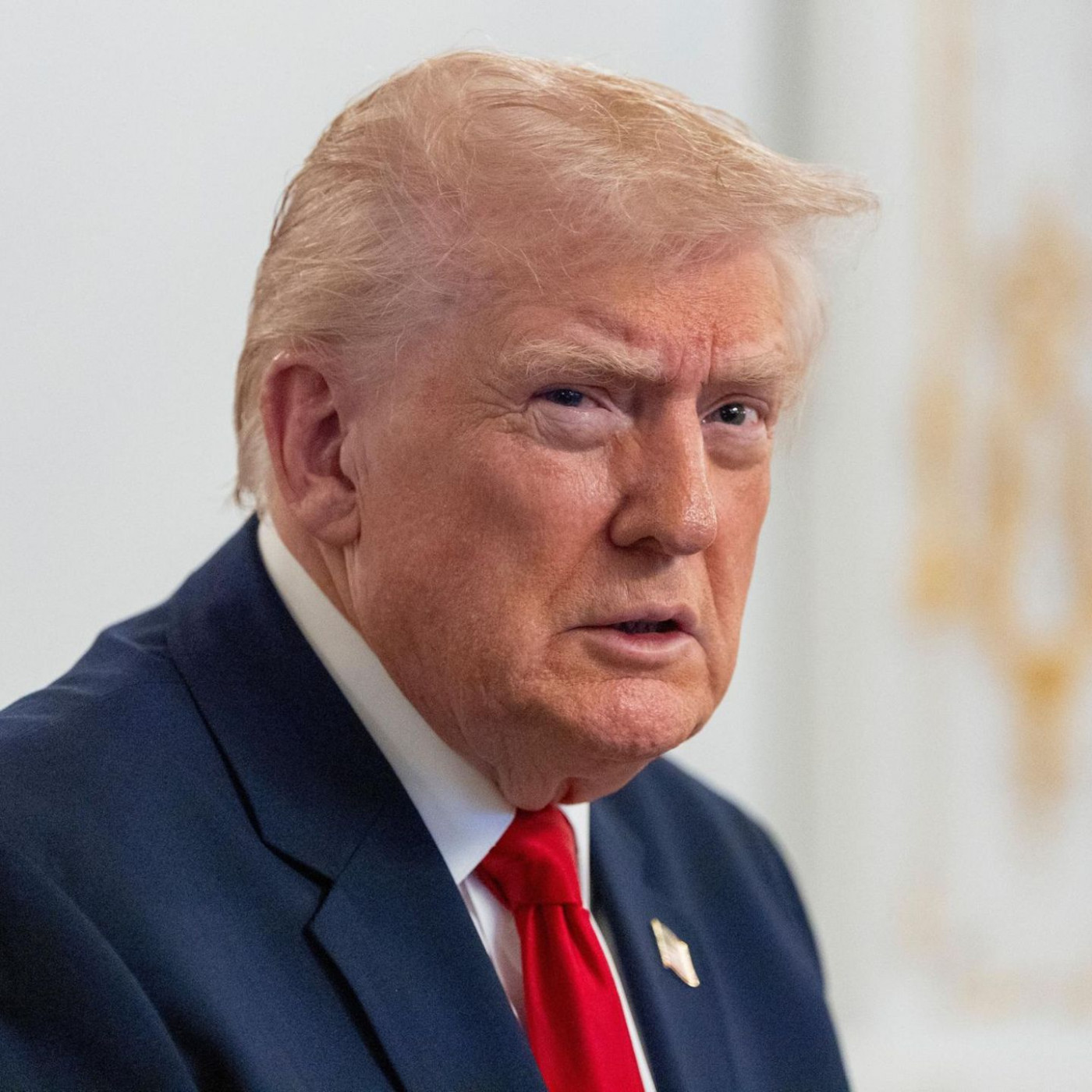 Trump kündigt Aufhebung fast aller Dekrete Bidens an