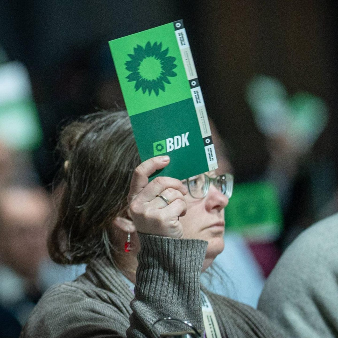Grüne schwören Globuli-Kügelchen ab – und treten Özdemir vors Schienbein