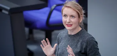 Linken-Chefin kritisiert &bdquo;Polizeigewalt&ldquo; in Gie&szlig;en als &bdquo;absolut unangemessen&ldquo;