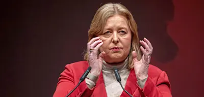 Wirtschaft r&uuml;gt Bas-&Auml;u&szlig;erung scharf &ndash; CDU-Politiker legt Ministerin R&uuml;cktritt nahe