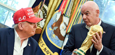 Spiel mit der Macht &ndash; wie Donald Trump die WM f&uuml;r sich inszeniert