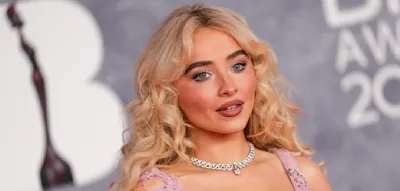 &bdquo;B&ouml;sartig und widerw&auml;rtig&ldquo; &ndash; Popstar Sabrina Carpenter emp&ouml;rt &uuml;ber Video des Wei&szlig;en Hauses
