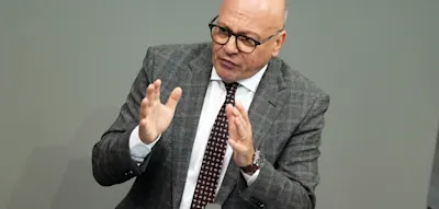 &bdquo;Wer im Einb&uuml;rgerungsverfahren t&auml;uscht, hat den deutschen Pass nicht verdient&ldquo;