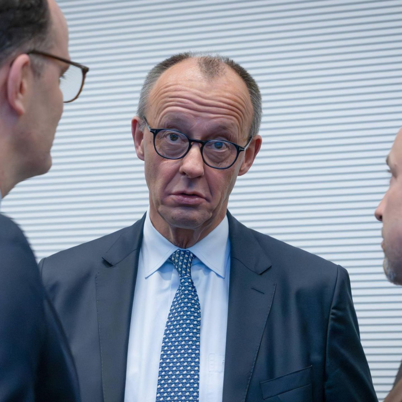 Warum steckt Kanzler Merz so tief im Umfragekeller?