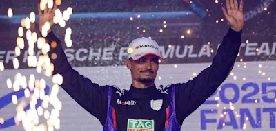 &bdquo;Die Spr&uuml;nge, die man mit dem Auto macht, werden immer kleiner&ldquo;