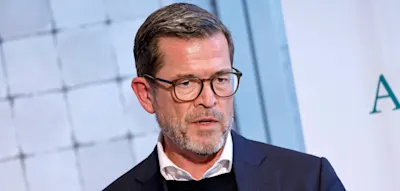 Wirtschaftsministerium f&ouml;rdert Firma, an der Reiches Lebensgef&auml;hrte zu Guttenberg beteiligt ist