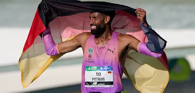 Nach 25 Kilometern zieht Petros an, Pfeifer &uuml;bergibt sich