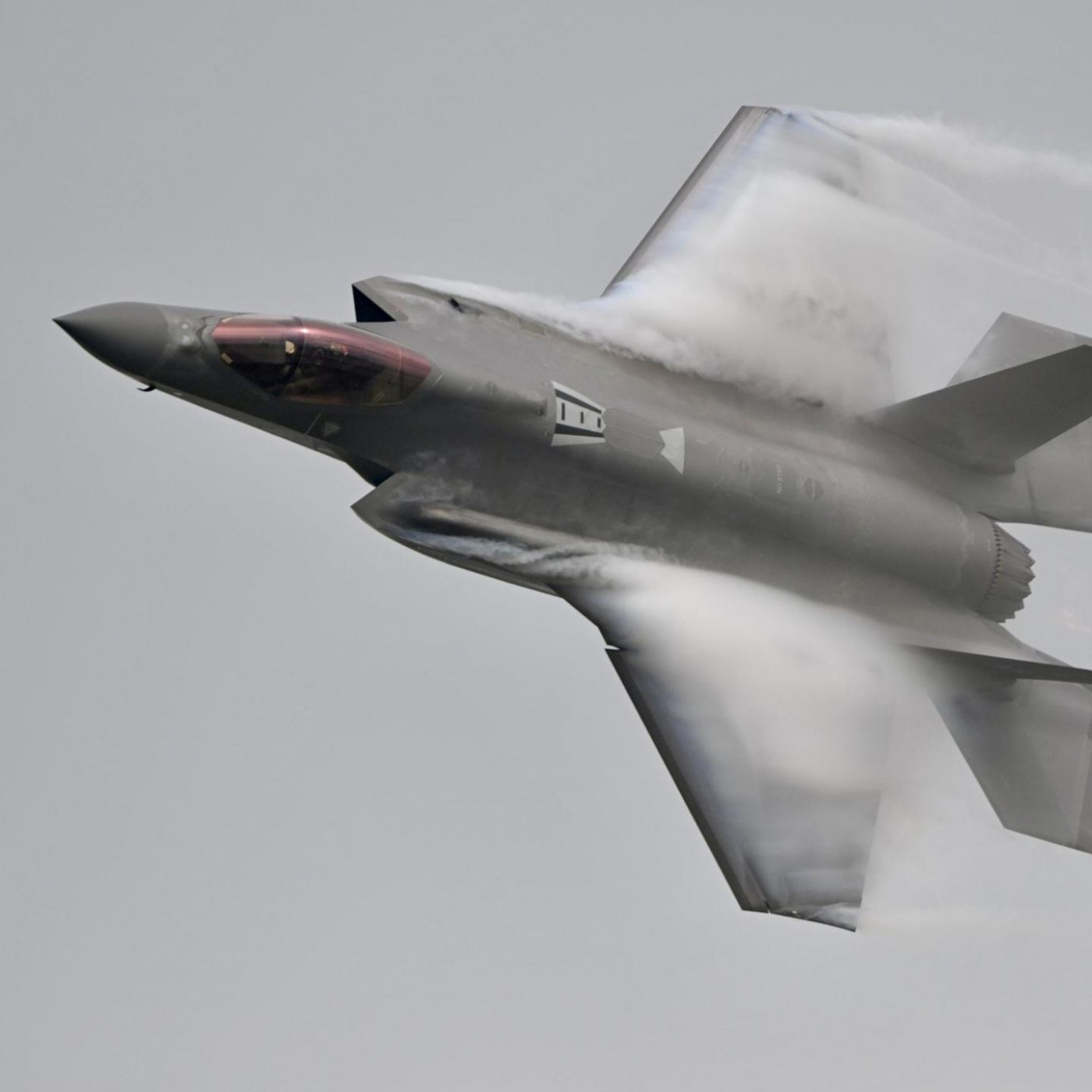 Thailand fliegt Luftangriffe auf Ziele in Kambodscha