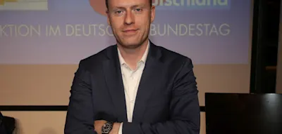 AfD Sachsen-Anhalt will Bundestagsabgeordneten ausschlie&szlig;en &ndash;&nbsp;der wittert eine Kampagne