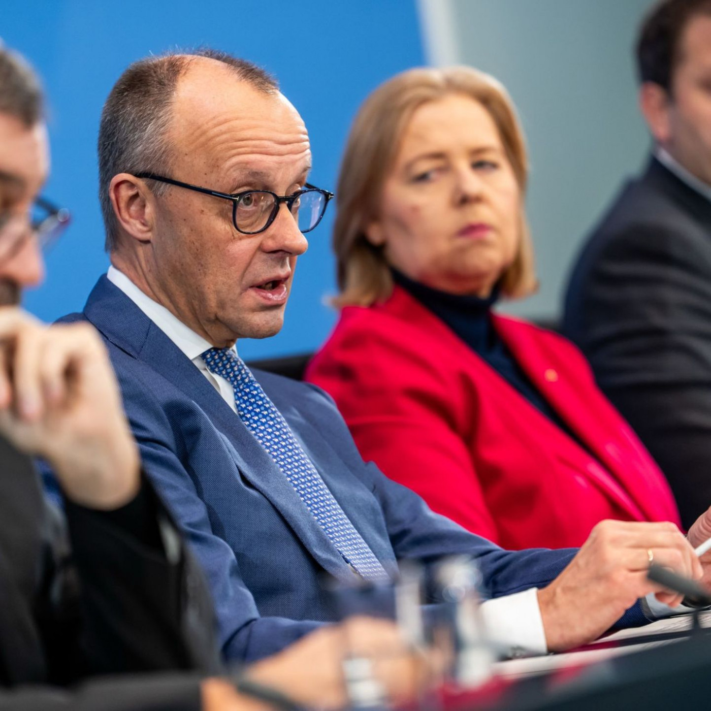 Koalition verspricht sanierte Stra&szlig;en und stabile Beitr&auml;ge