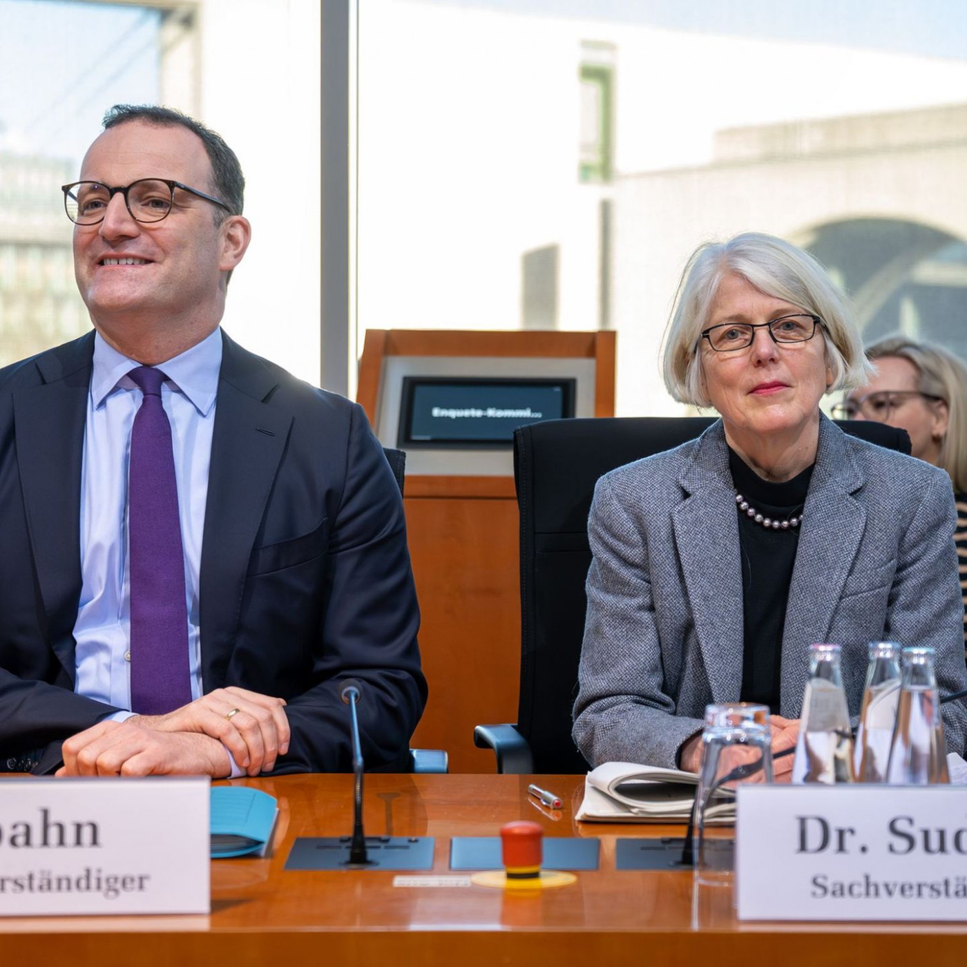 Spahn verteidigt milliardenschwere Maskenk&auml;ufe